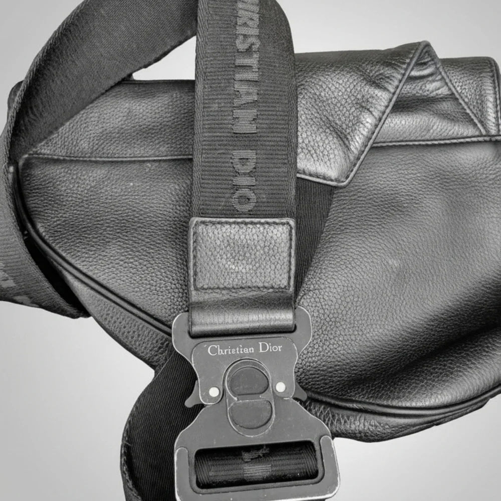 Authentic Dior Men's Black Saddle Bag - Picture 3 of 11